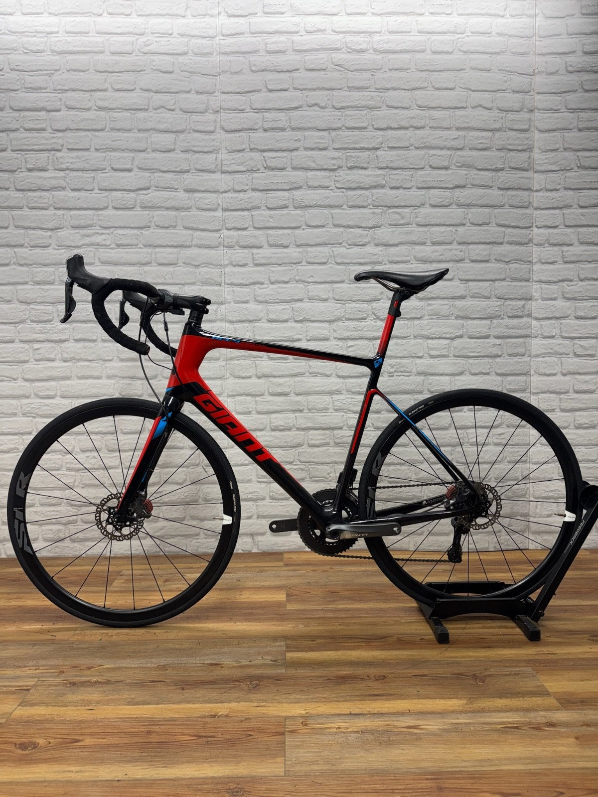 Giant Defy Advanced Large Di2