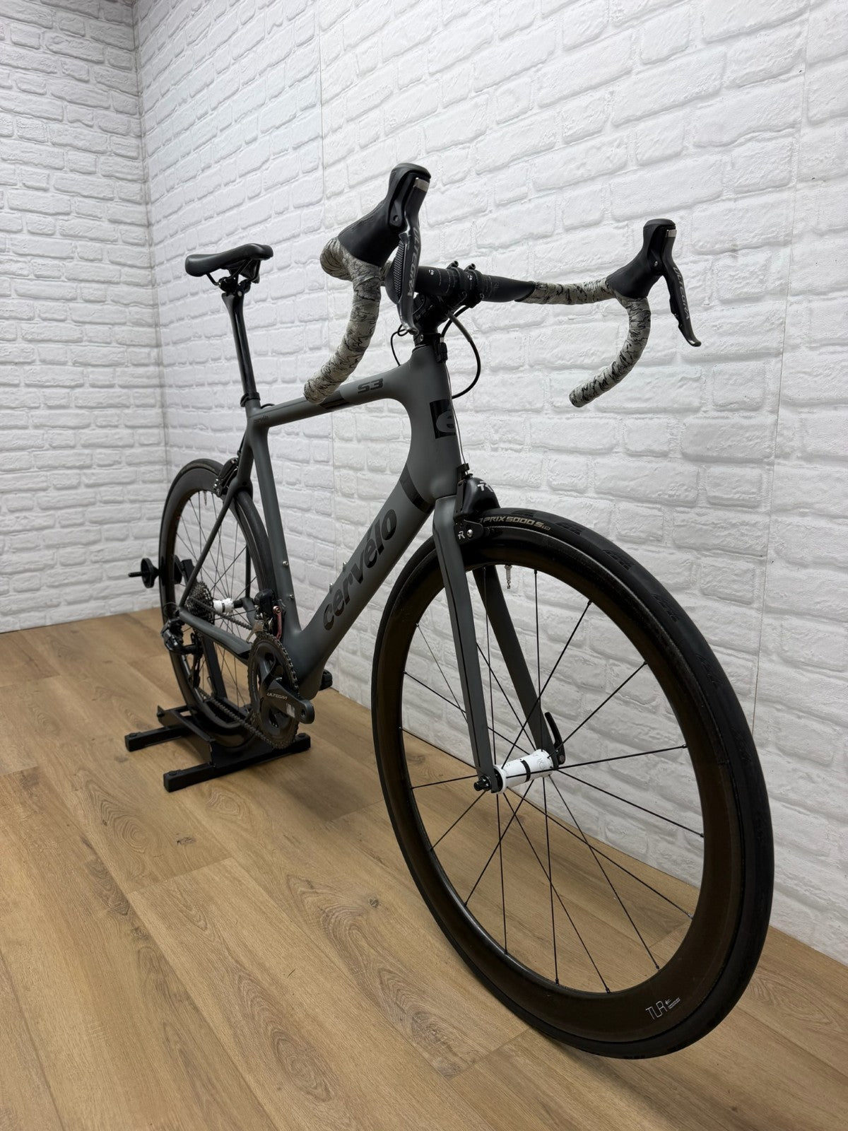 Cervelo S3 58cm Road Bike