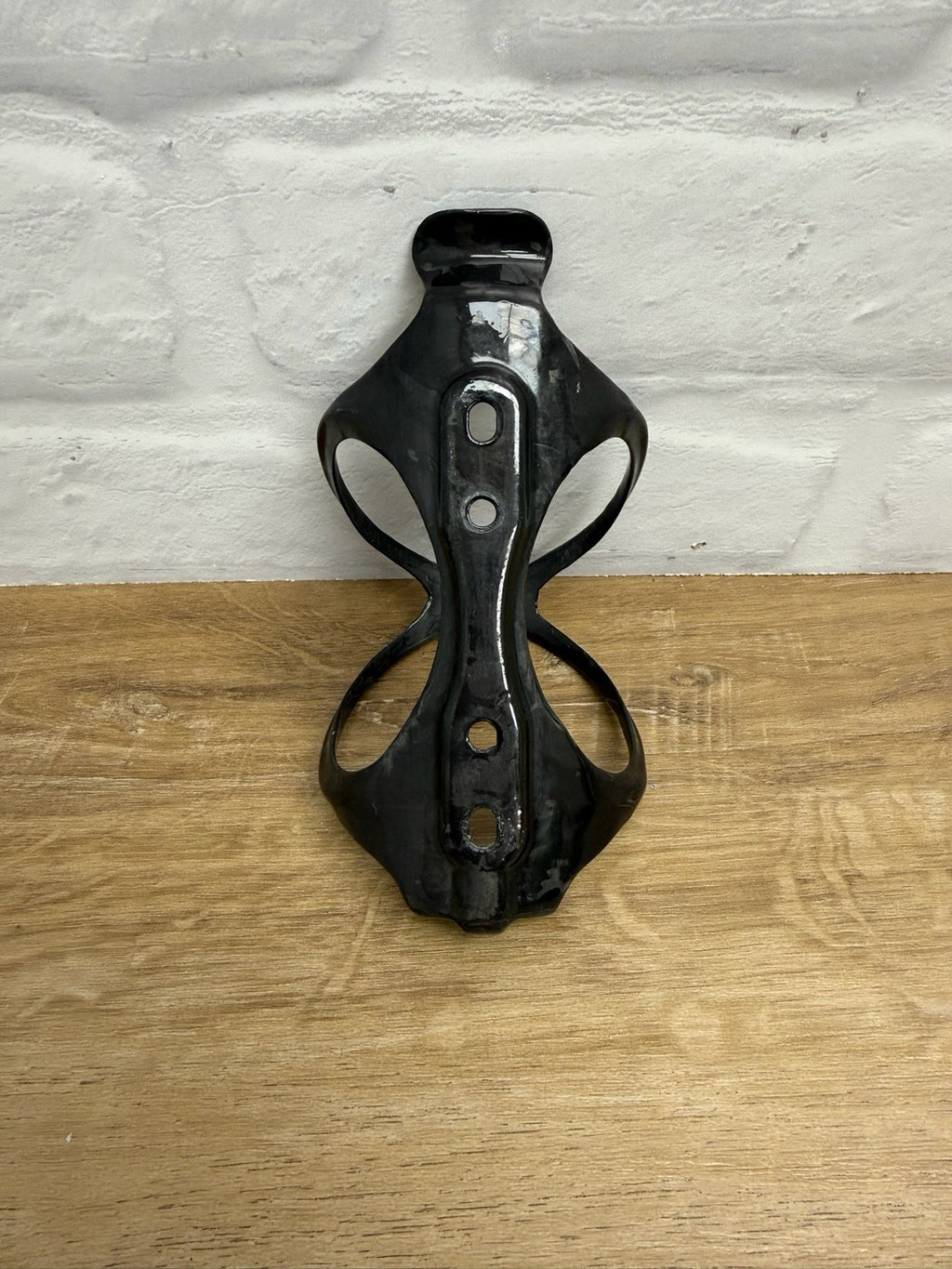 Arundel Mandible carbon fiber water bottle cage