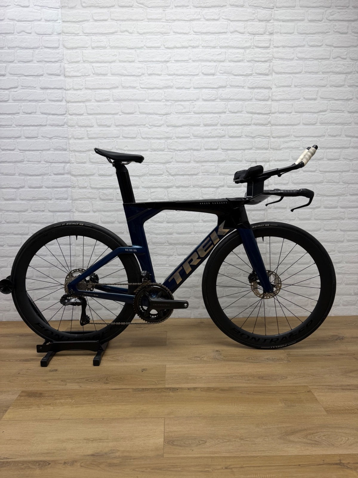 Trek Speed Concept SLR Medium Project One Triathlon Bike