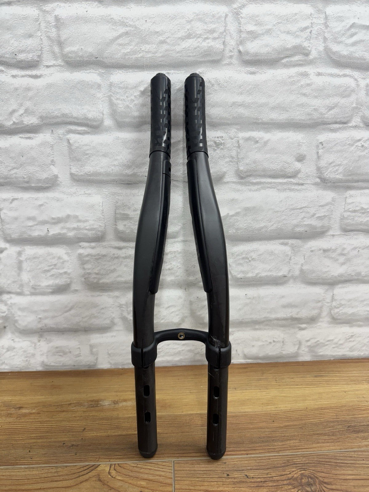 Zipp VukaShift AXS 90 Carbon Aero Extension with Integrated Electronic Shifting