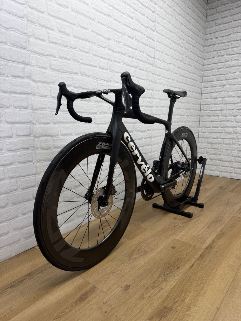 Cervelo S5 54cm Road Bike