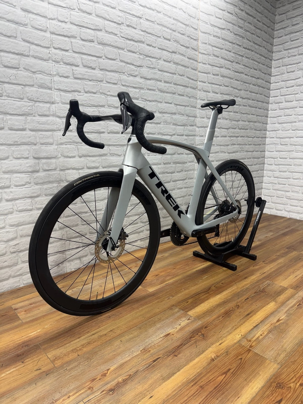 Trek Madone SLR 12 Speed Di2 56cm