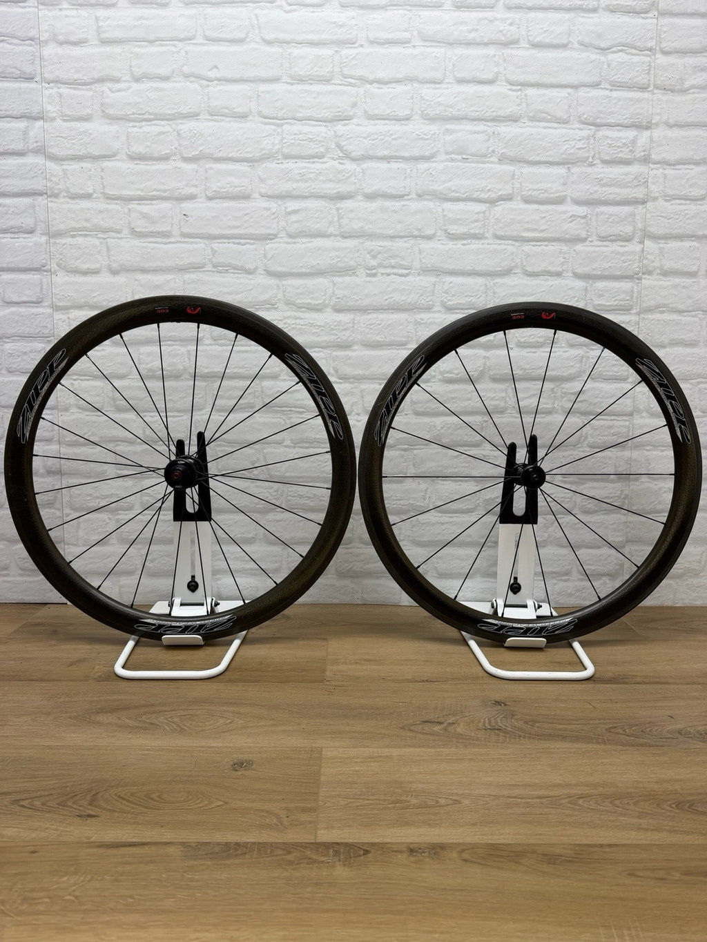 Zipp 303 Firecrest Carbon Clincher Wheelset