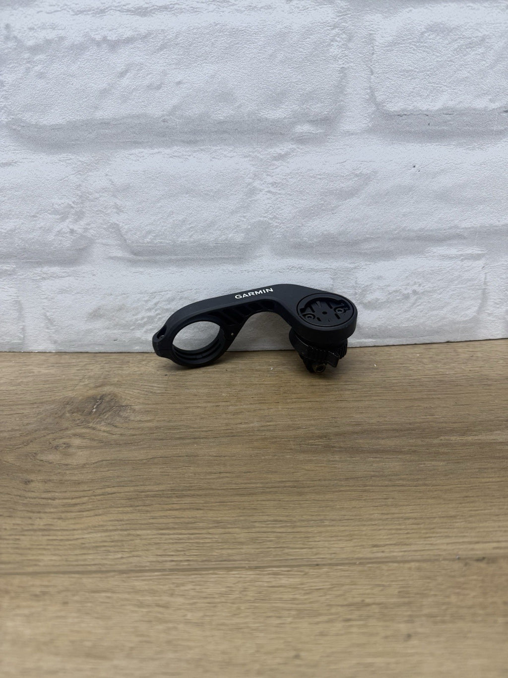 garmin flush out-front mount