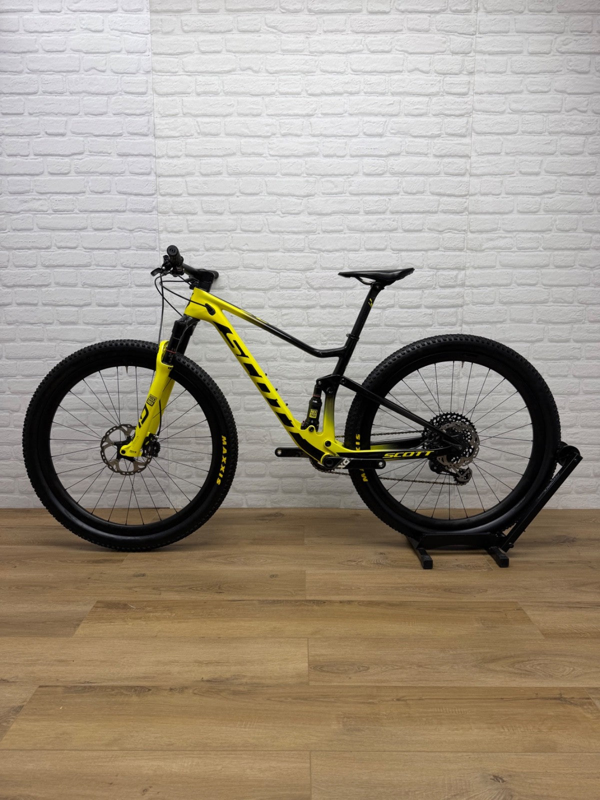 Scott Spark RC900 World Cup Edition Medium Mountain Bike