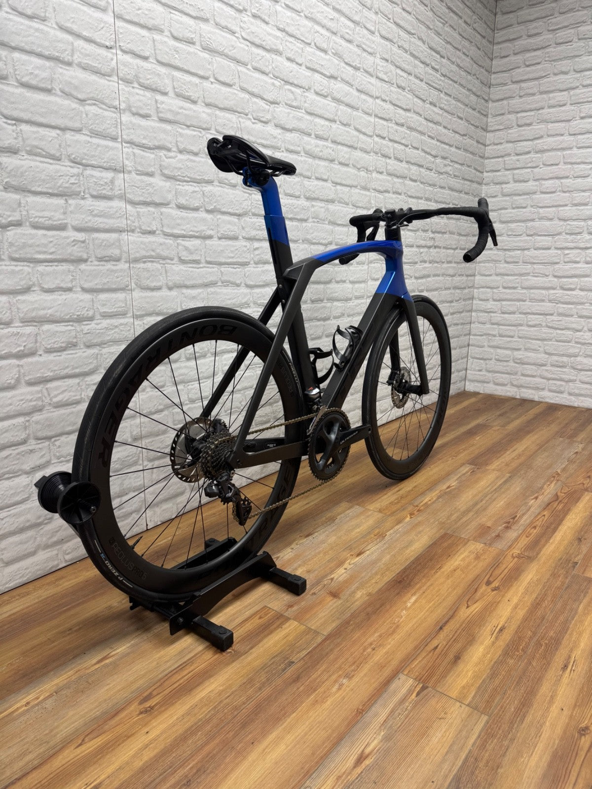 Trek Madone SL Di2 58cm