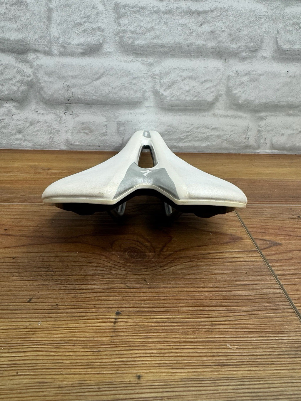 Specialized Body Geometry Toupe Hollow Cr-Mo Rails 155mm Saddle