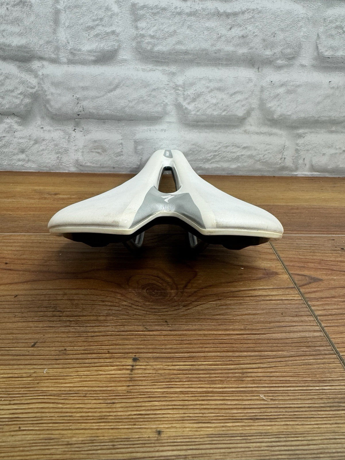 Specialized Body Geometry Toupe Hollow Cr-Mo Rails 155mm Saddle