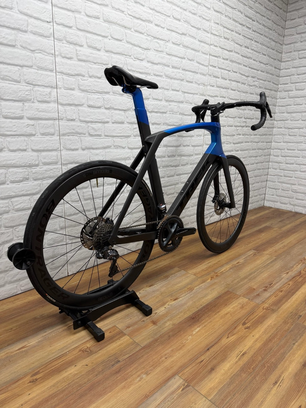 Trek Madone SL 60cm Di2