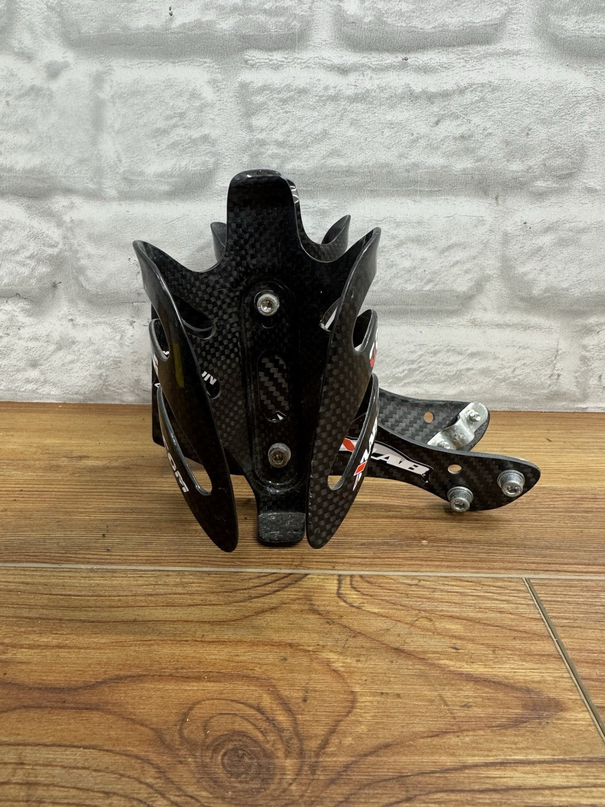 Xlab Carbon Wing 400i With Gorilla Cages