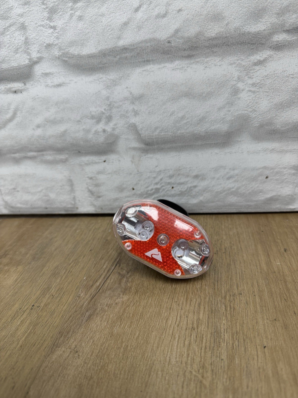 Oval Bike Rear Safety Light Multi-Mode Red LED Reflector with Bracket Mount