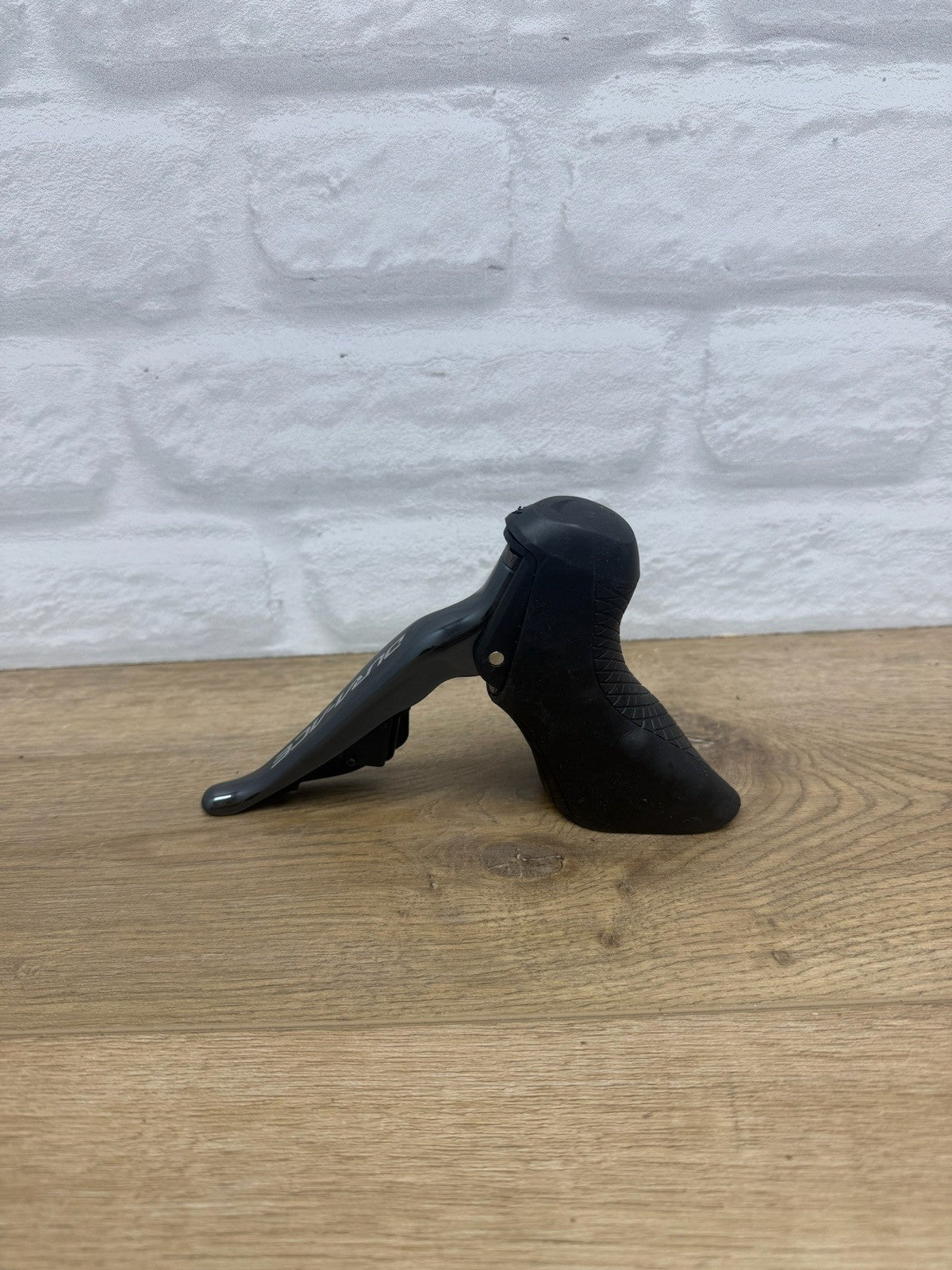 Shimano Dura-Ace mechanical shift/hydraulic brake dual-control lever FOR PARTS