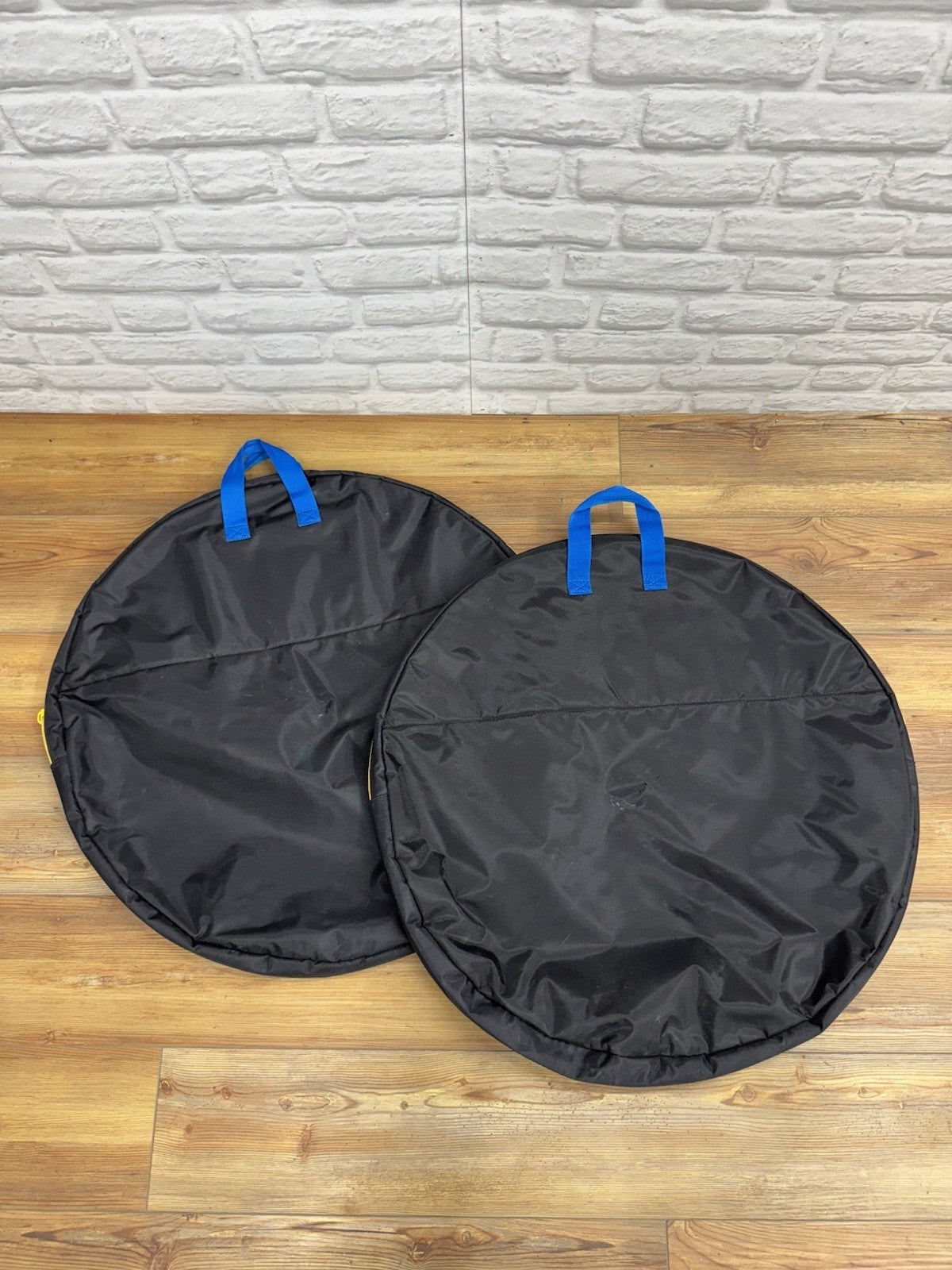 Pair Padded Road MTB Gravel Cycling Wheel Bags 700c
