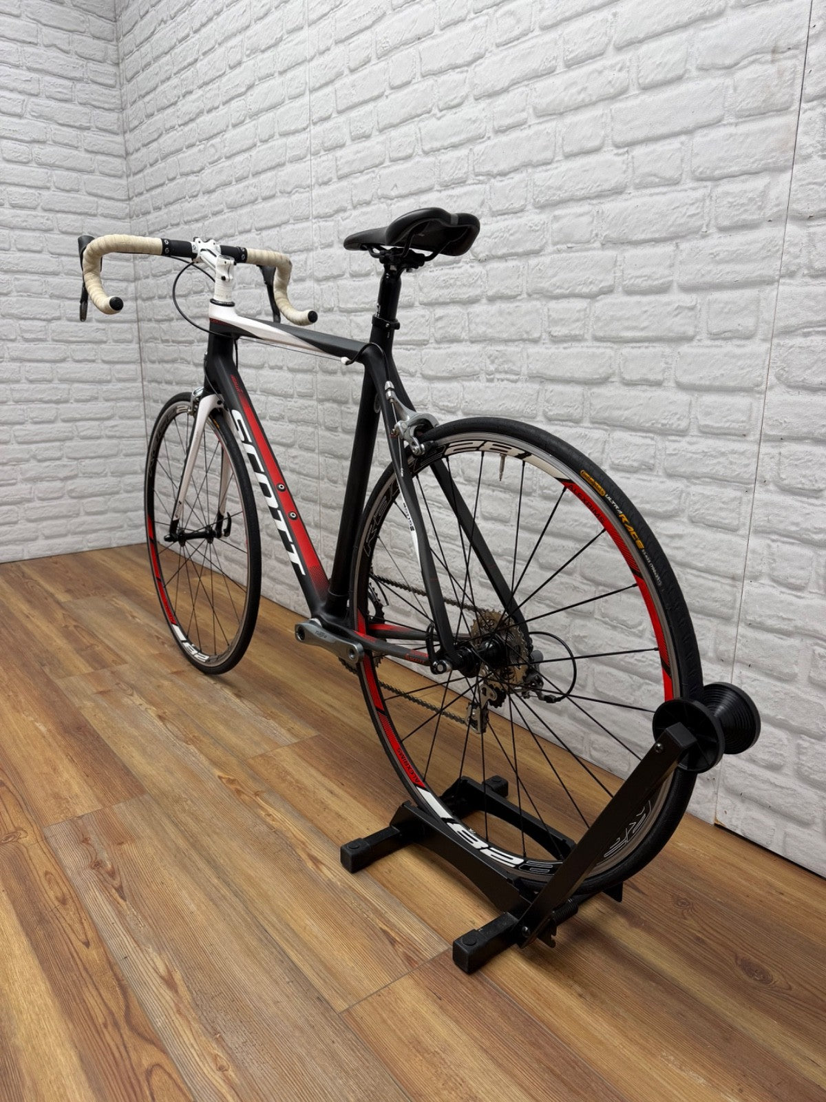 Scott CR1 Large Road Bike