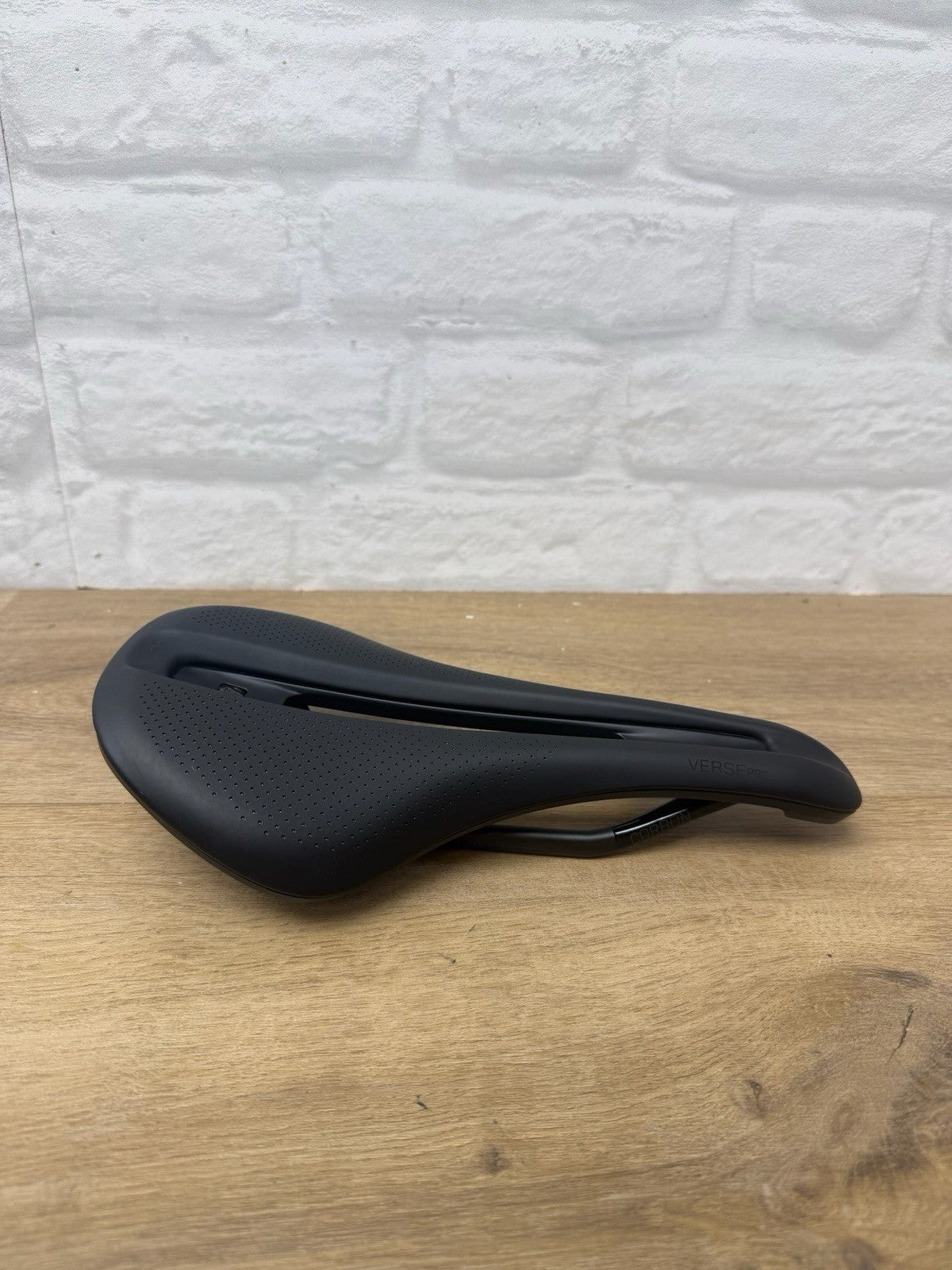 Bontrager Verse performance bike saddle 
