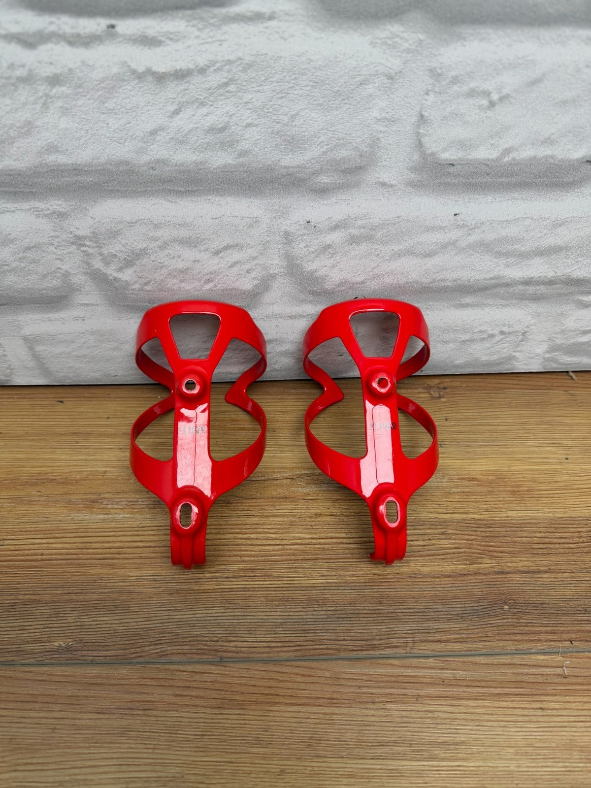Bontrager PRO OCLV Carbon Fiber Water Bottle Cages (Pair)