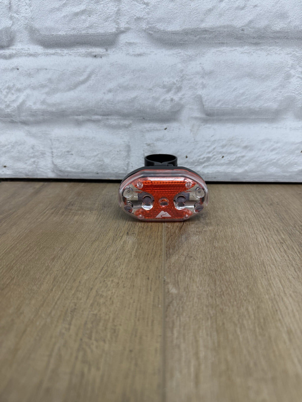 Oval Bike Rear Safety Light Multi-Mode Red LED Reflector with Bracket Mount