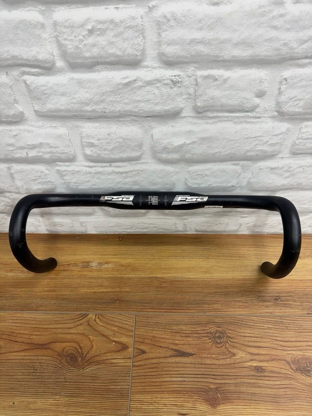 FSA Gossamer RD-306S 31.8mm x 42cm Alloy Drop bar Handlebars