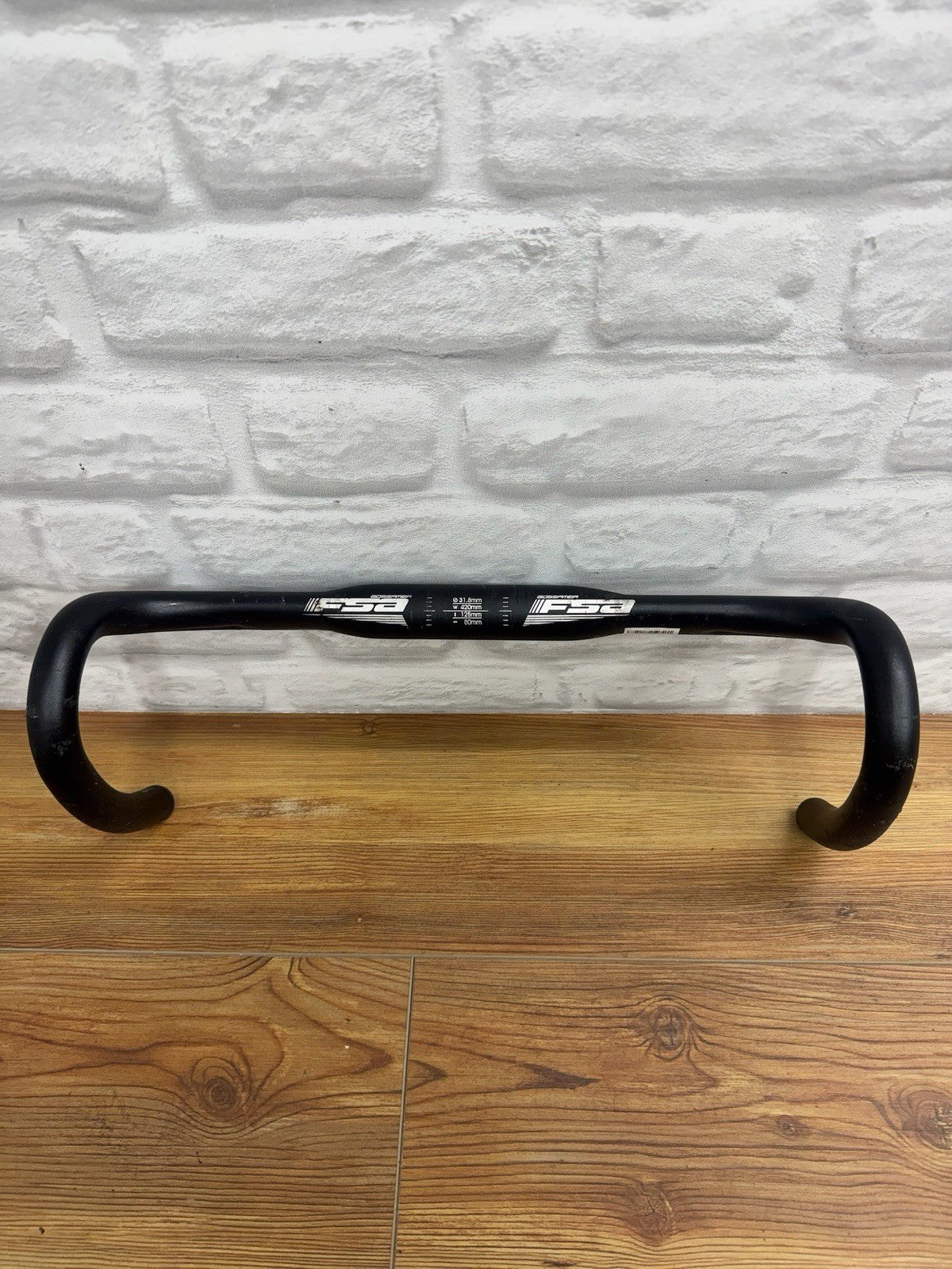 FSA Gossamer RD-306S 31.8mm x 42cm Alloy Drop bar Handlebars