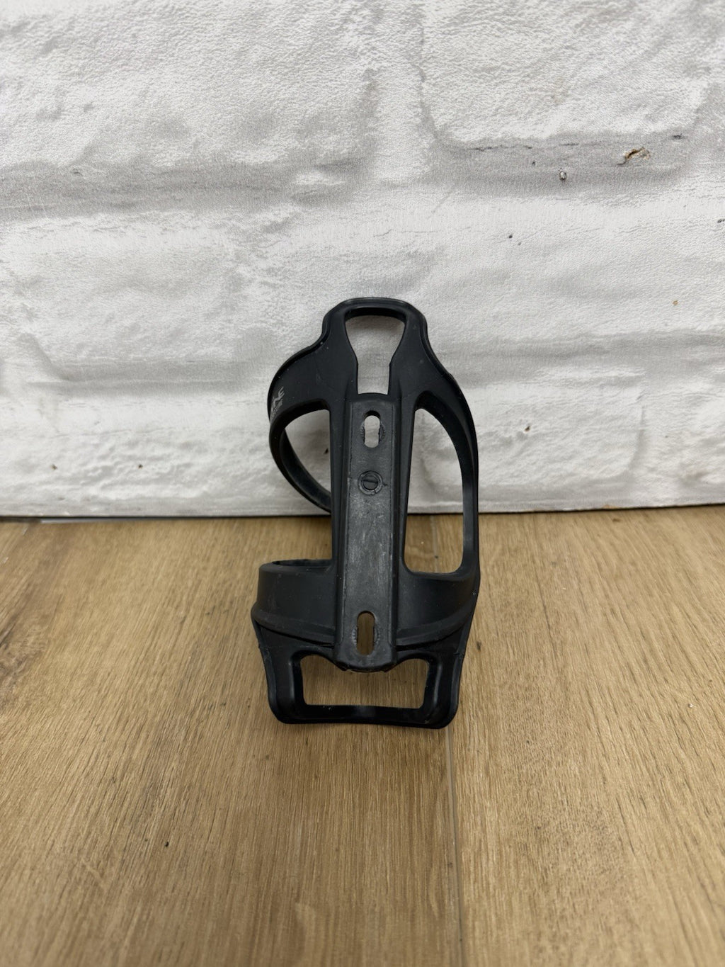 Lezyne Flow Cage SL Enhanced (Left Hand Entry)