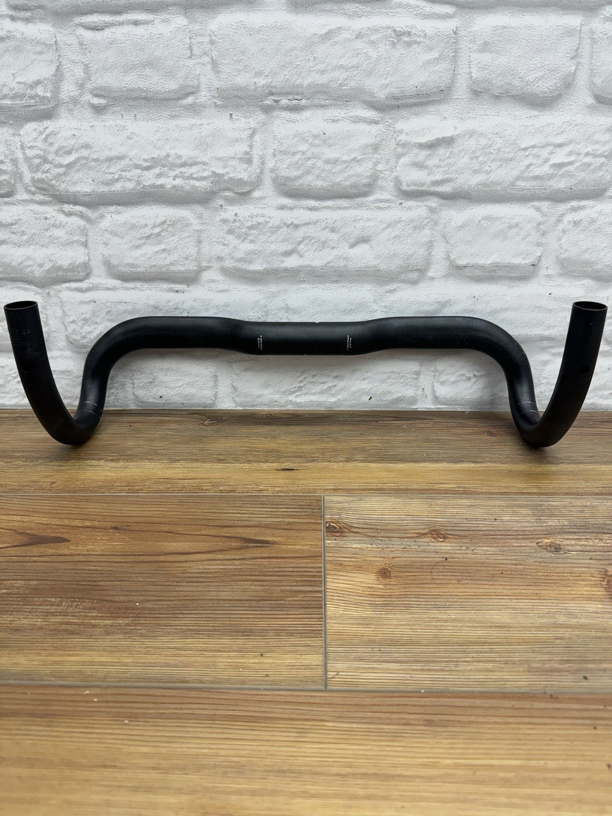 Specialized Drop Bar Handlebars 42cm
