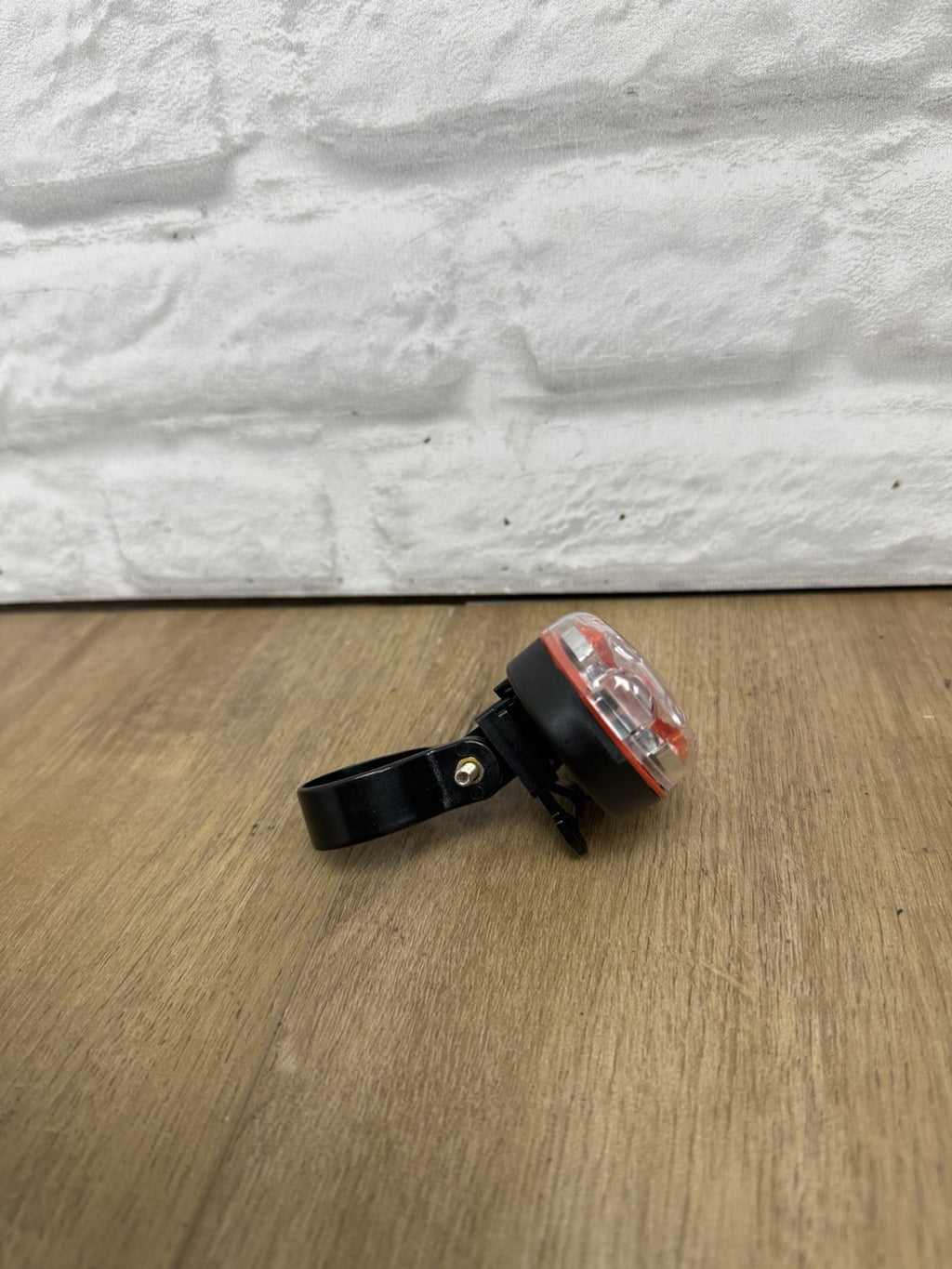 Oval Bike Rear Safety Light Multi-Mode Red LED Reflector with Bracket Mount