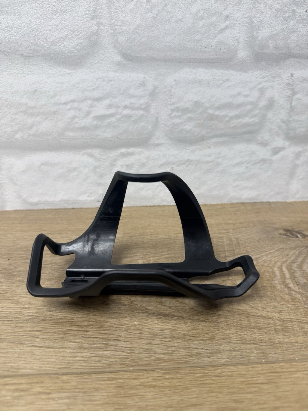 Lezyne Flow Cage SL Right Side Loading Bottle Cage 