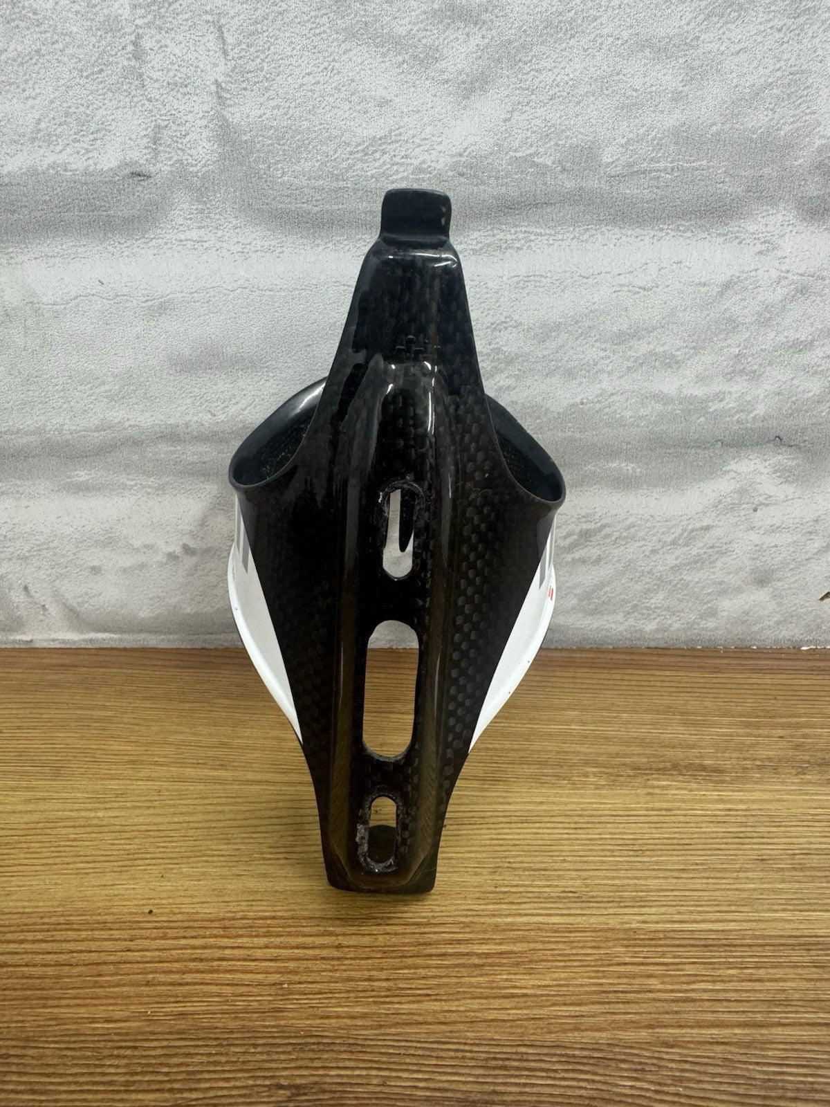 ELITE High Performance Carbon Fiber Bottle Cage