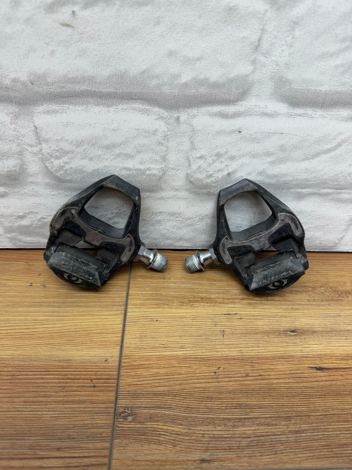 Shimano Ultegra PD-6800 Clipless Road Bike Pedals