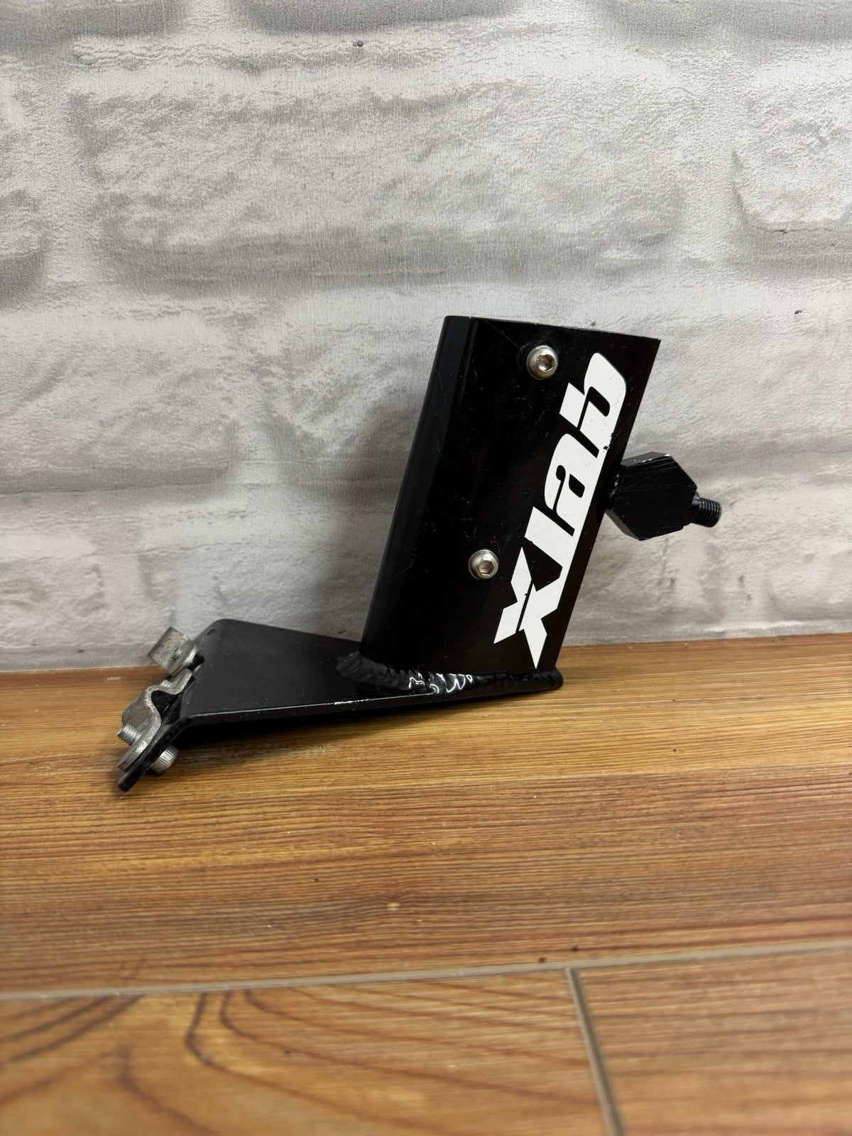 XLAB Super Wing rear hydration and repair carrier