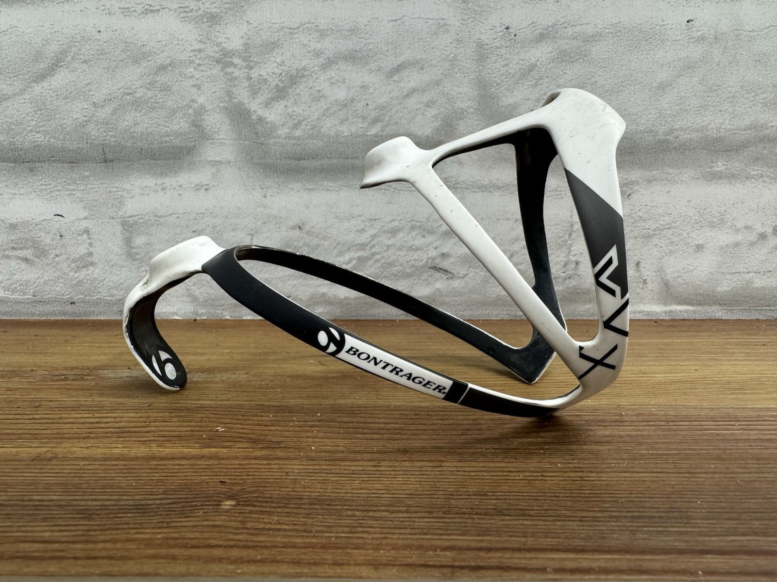 Bontrager XXX Carbon OCLV White Water Bottle Cage