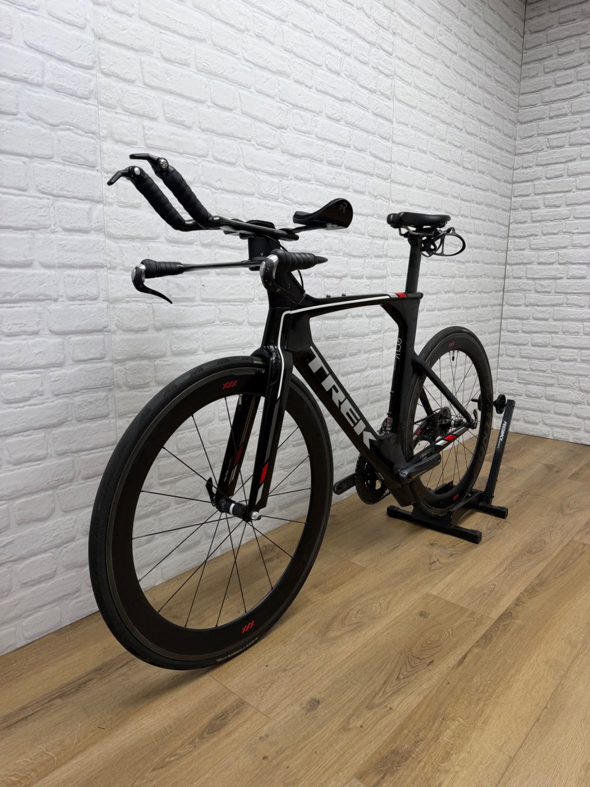 Trek Speed Concept Large Triathlon Bike