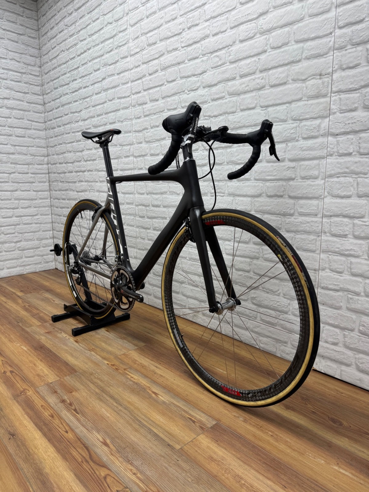 Giant Propel 56cm M/L Carbon Road Bike
