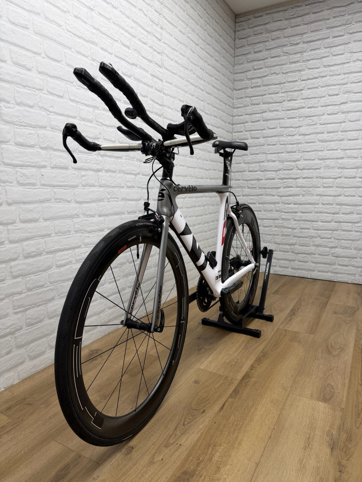 Cervelo P2 54cm Triathlon Bike
