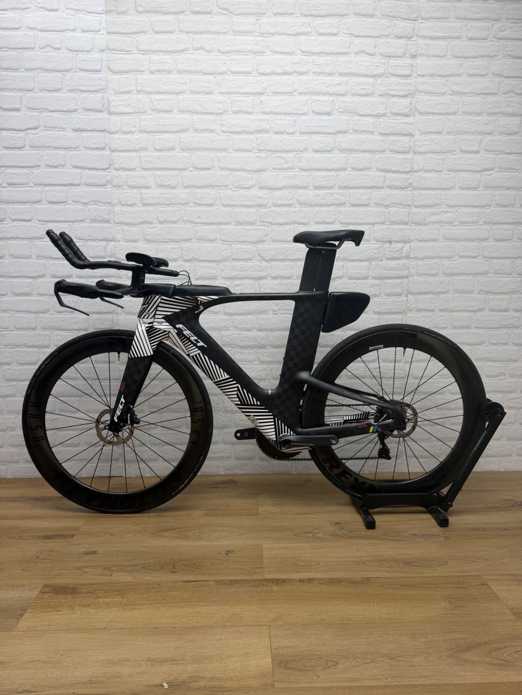 Felt IA 54cm Triathlon Bike