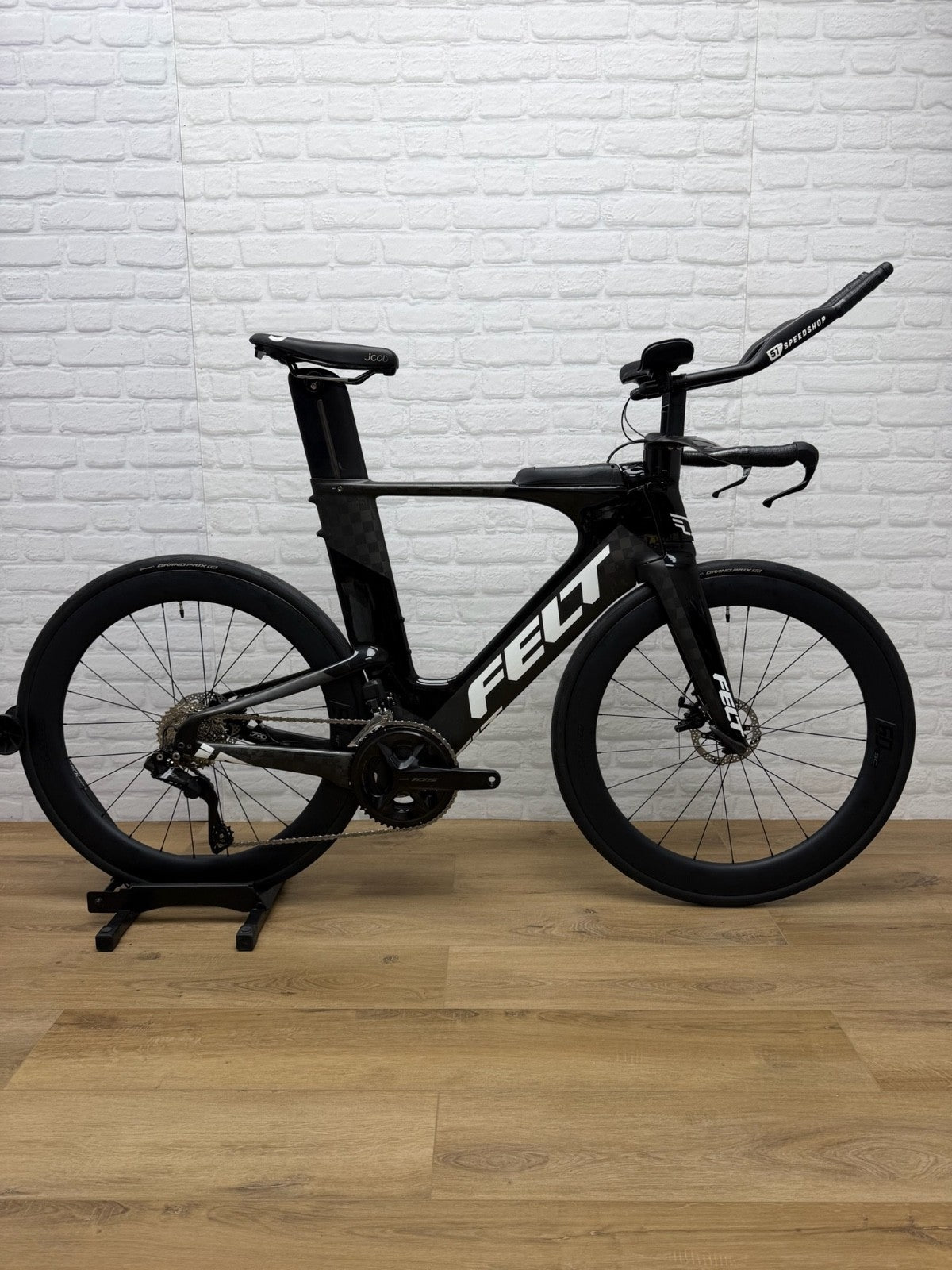 Felt IA Advanced 56cm/Large Triathlon Bike
