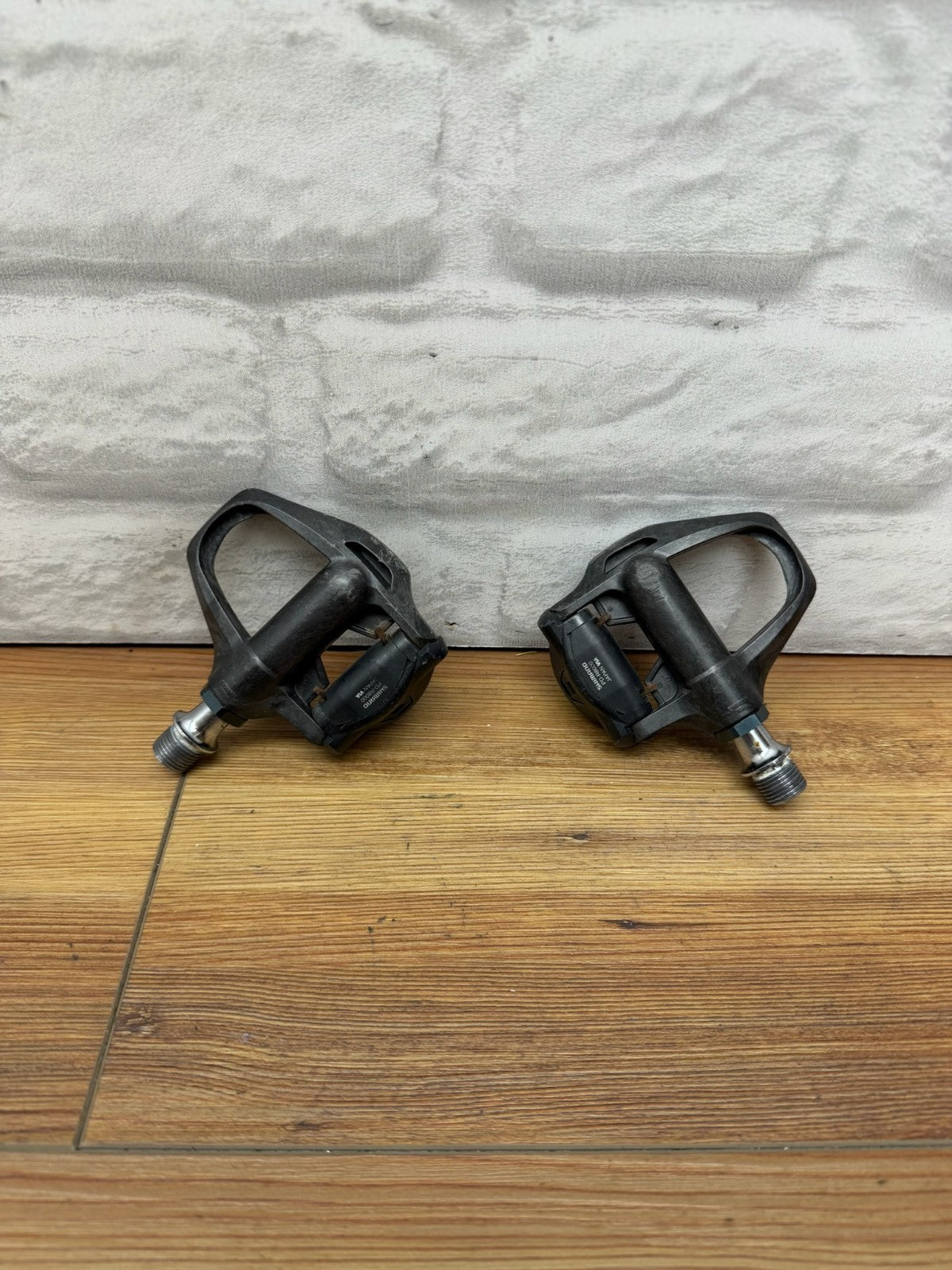 Shimano Ultegra PD-R8000 Clipless Road Bike Pedals