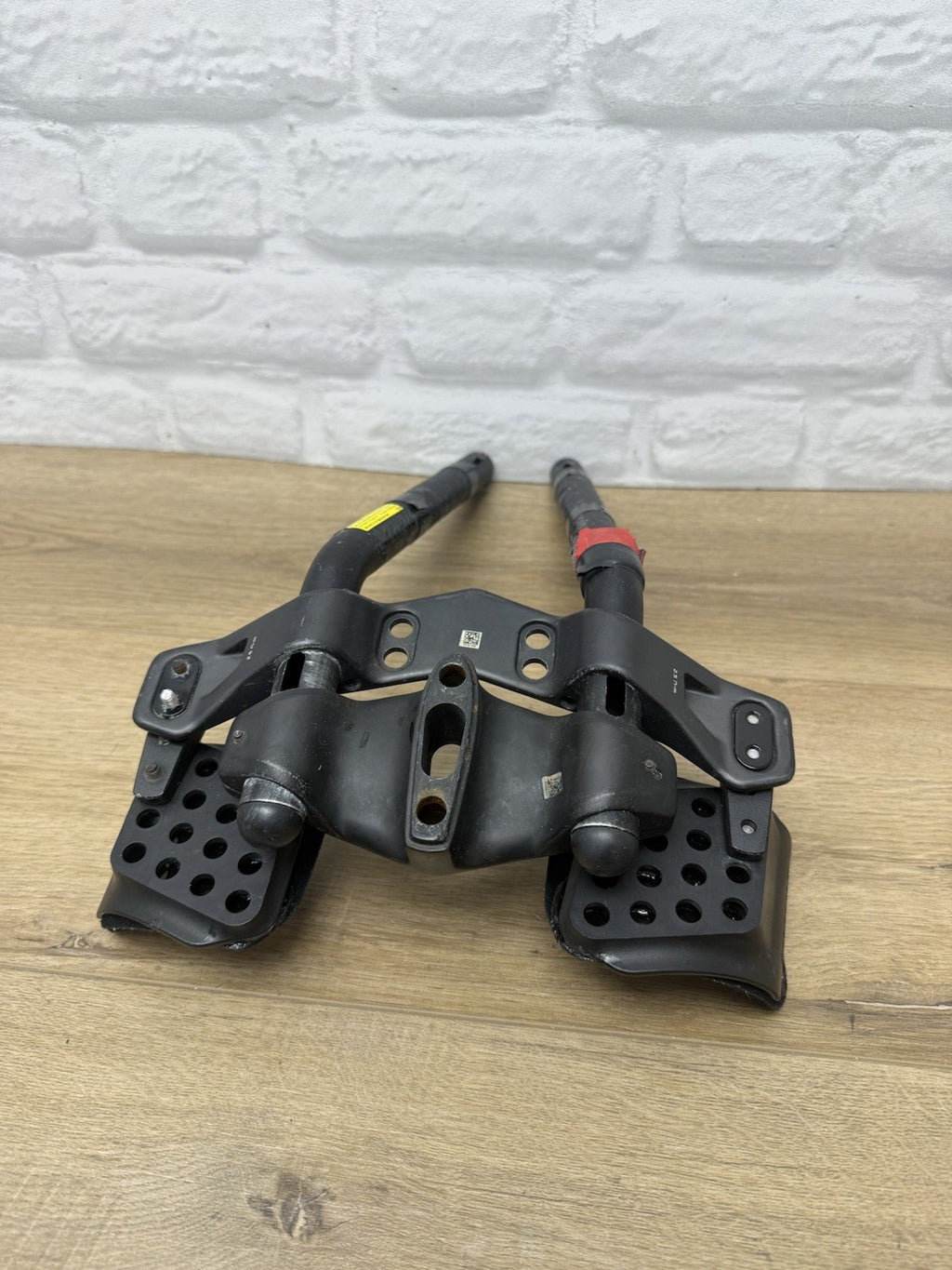 Giant Trinity Advanced Pro Aerobar Cockpit TT Triathlon Extensions Armrests