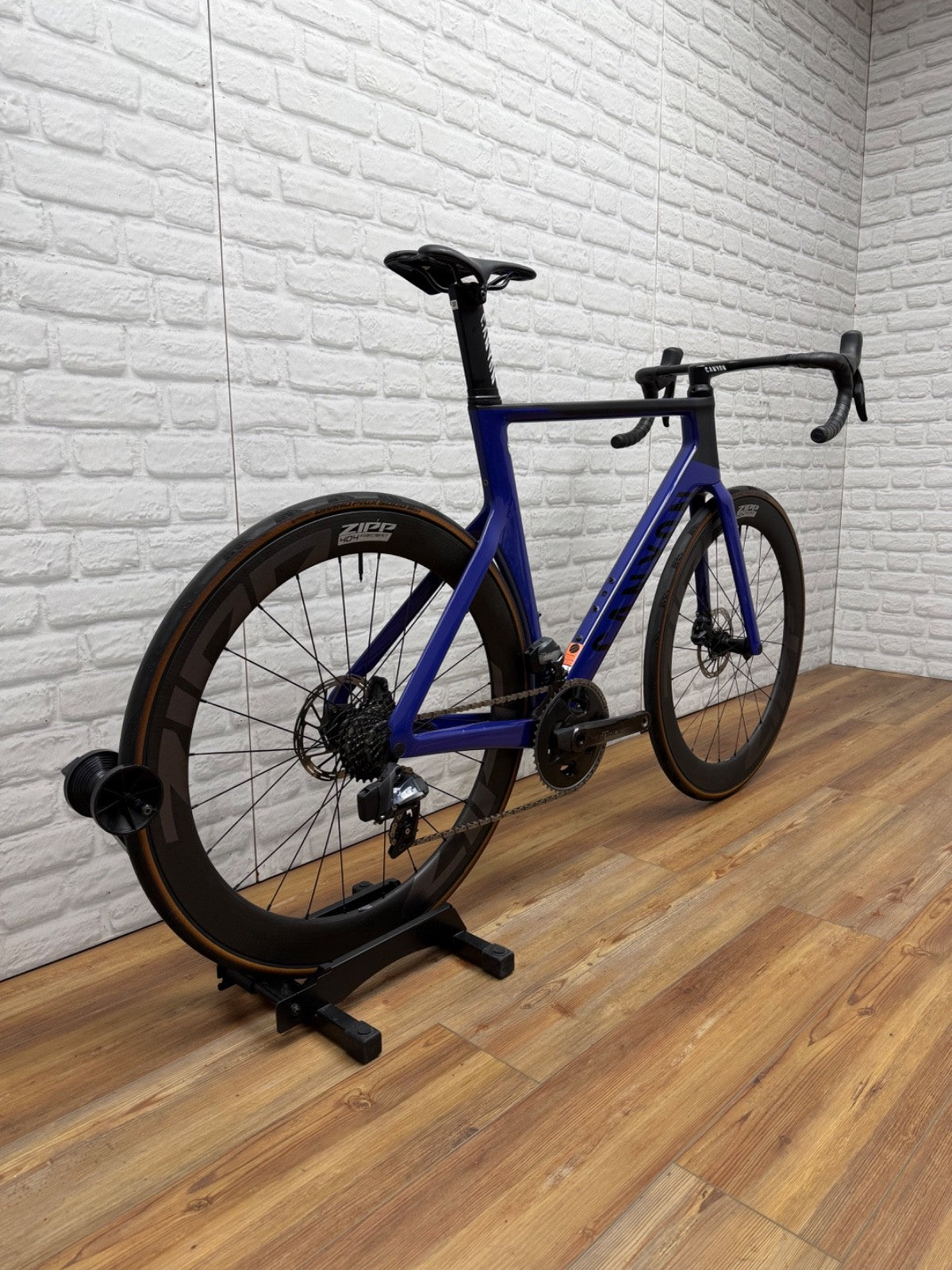 Canyon Aeroad CF SLX Large eTap Disc Brake