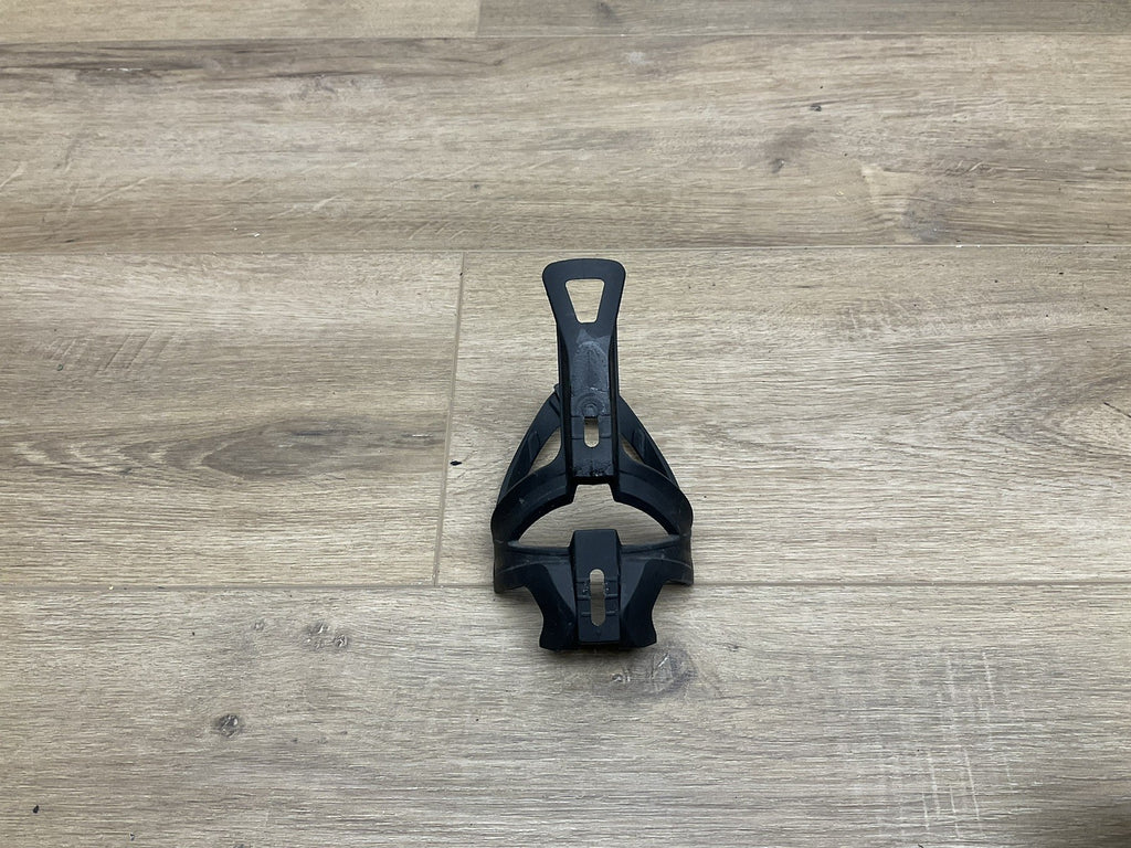 Elite Cannibal XC Bottle Cage 