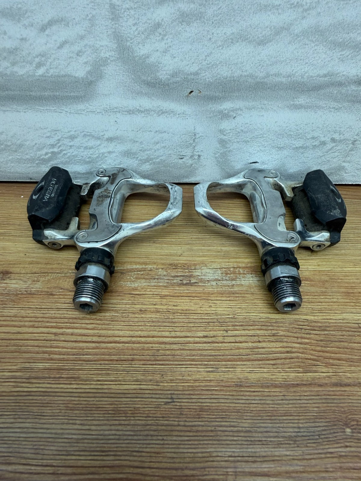 Shimano Ultegra PD-6620 Road Bike Pedals SPD-SL Clipless Grey