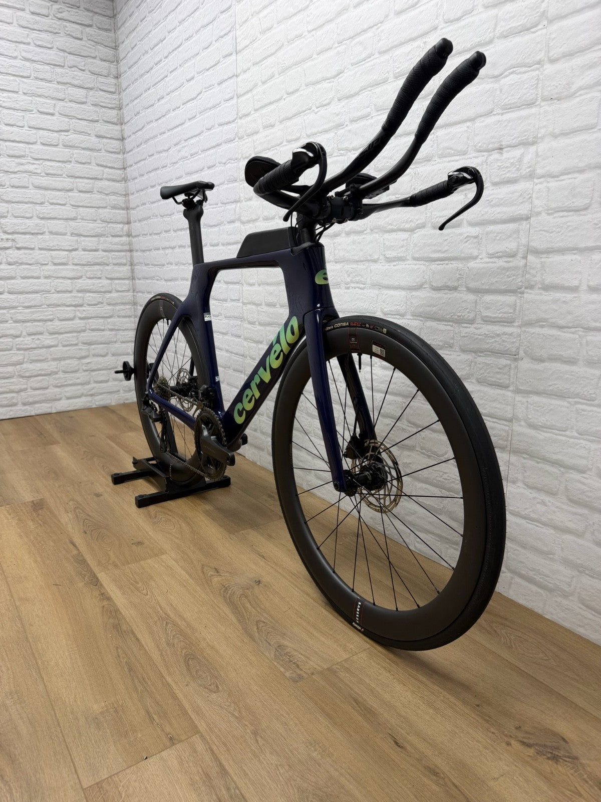 2025 Cervelo P-Series 56cm Triathlon Bike