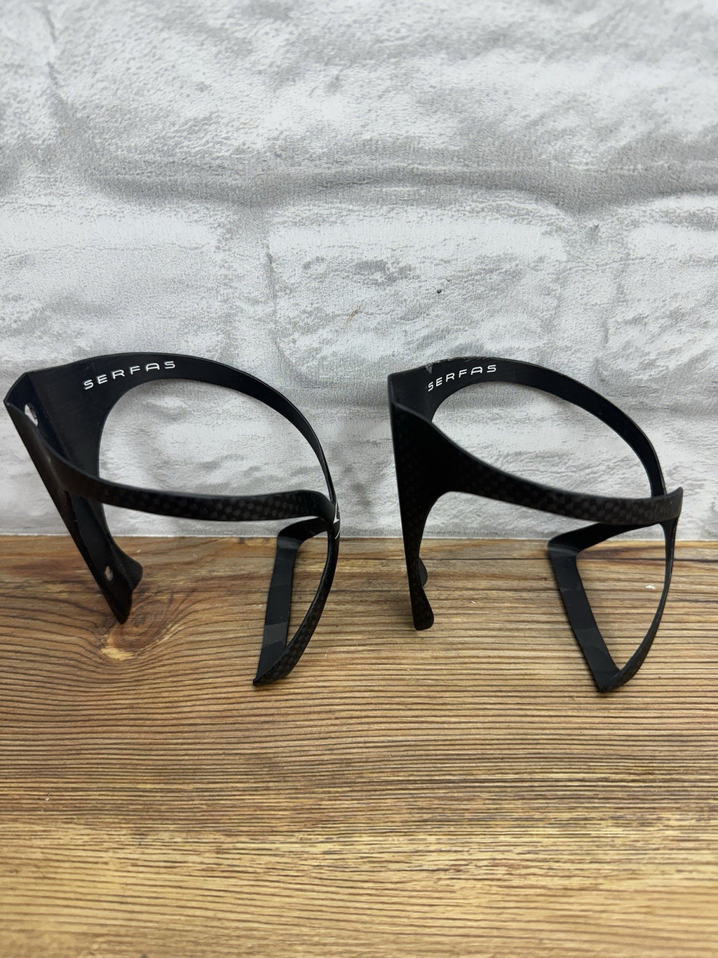 Serfas Carbon Bottle Cage Set