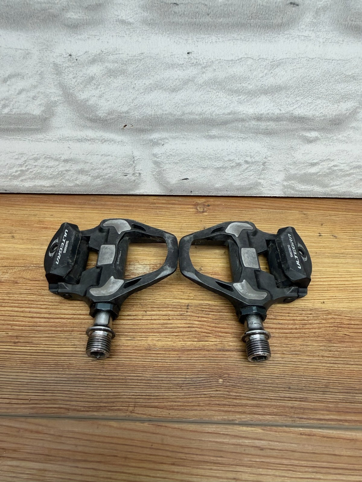 Shimano Ultegra PD-R8000 Clipless Pedals Black