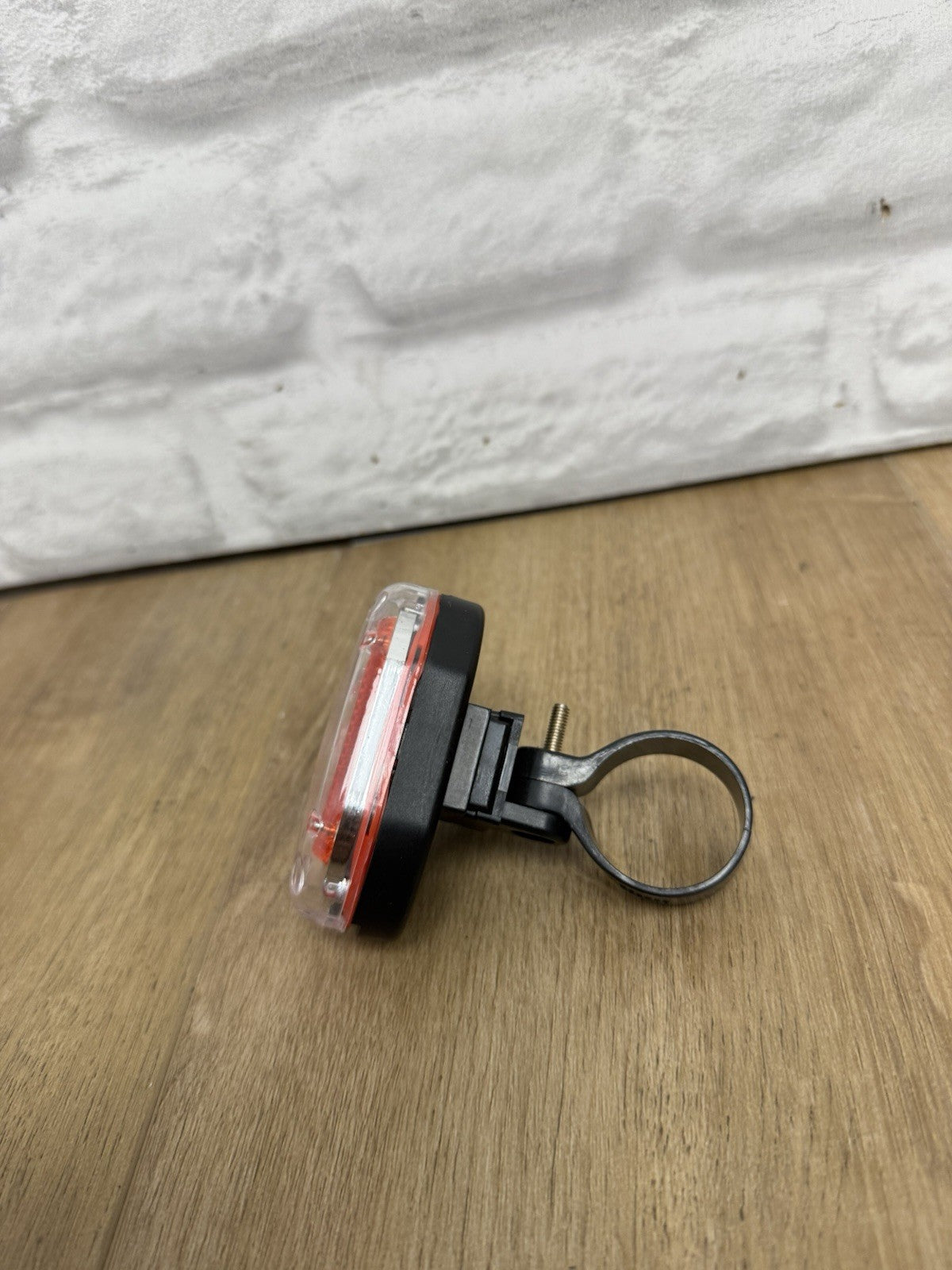 Oval Bike Rear Safety Light Multi-Mode Red LED Reflector with Bracket Mount