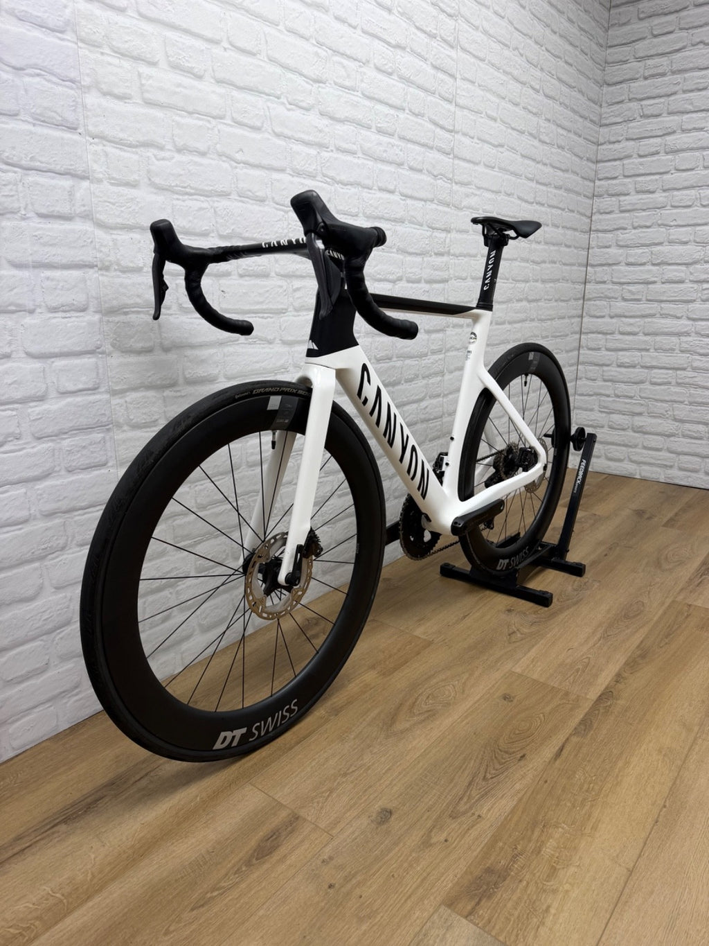 Canyon Aeroad CF SLX Medium 
