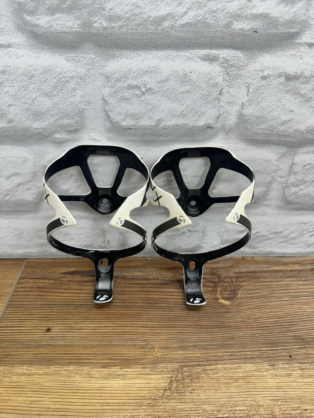 Bontrager Carbon Bottle Cage Set