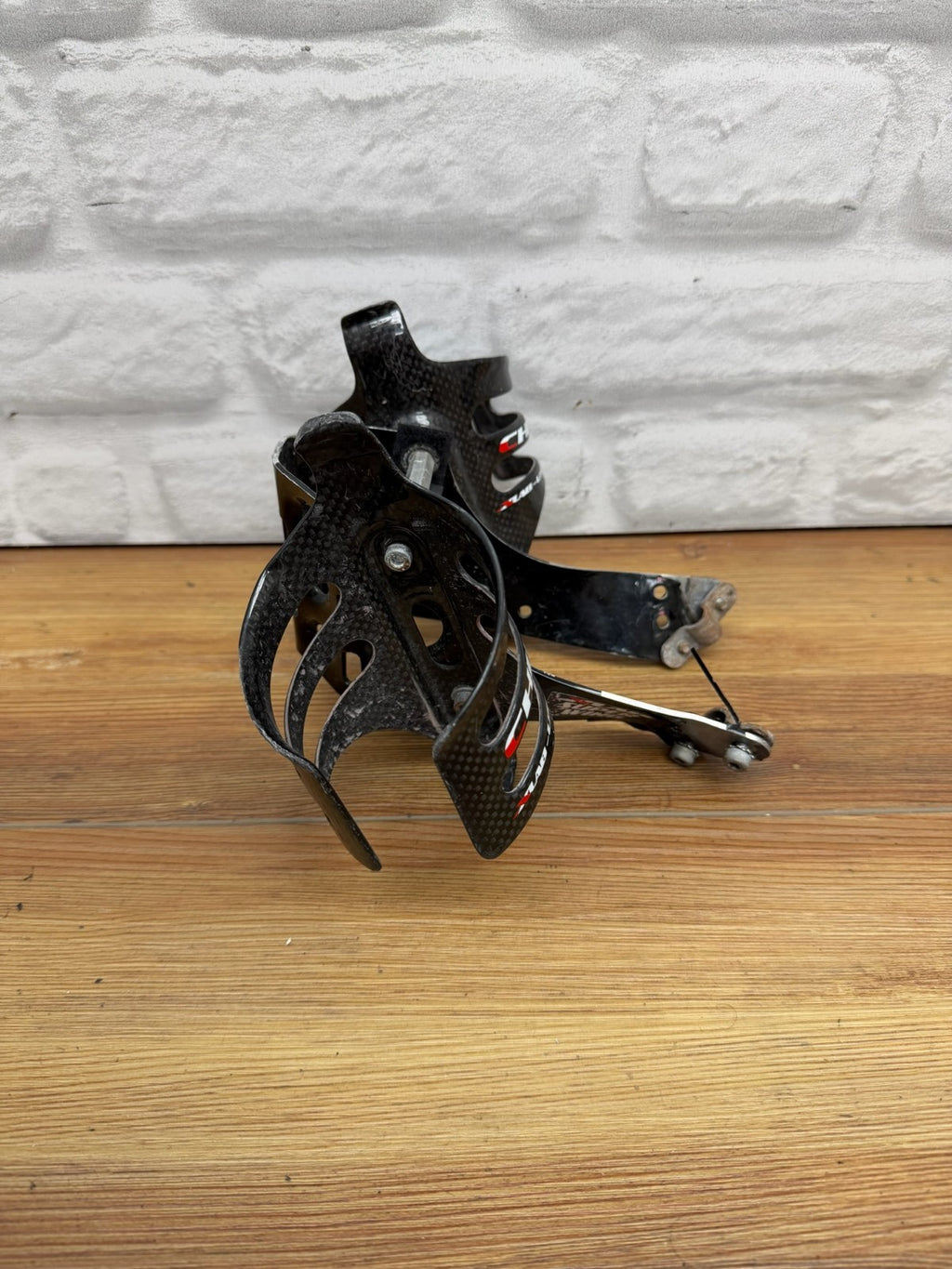 XLAB Gorilla Carbon Bottle Cages + Wing Water Bottle Cage Mount
