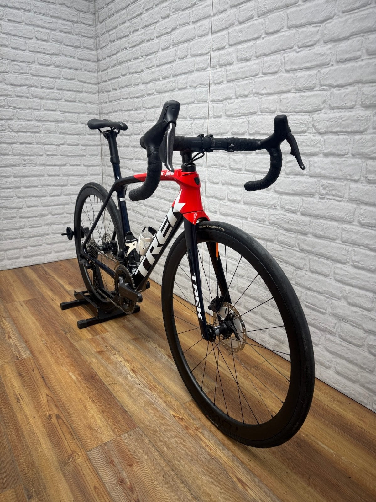 Trek Emonda SLR 54cm Project One Segafredo Edition